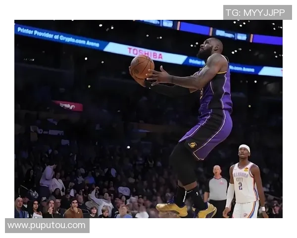 湖人队与雷霆队激战正酣1月31日比赛精彩回顾与分析