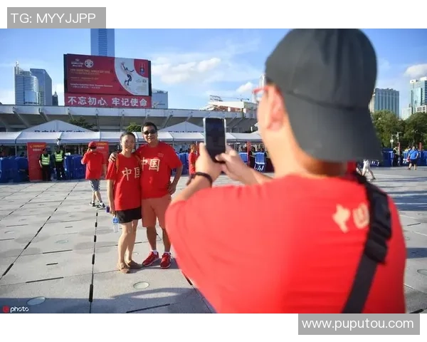 2019年6月中国与菲律宾足球友谊赛精彩回放全程回顾与分析