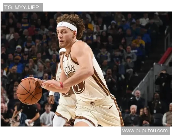 才能仍是比较有限的！勇士后场新星仍是没办法扮演更重要的人物？